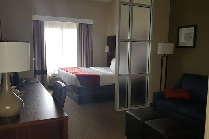 Room 6 of 41