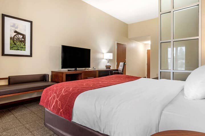Room 10 of 41
