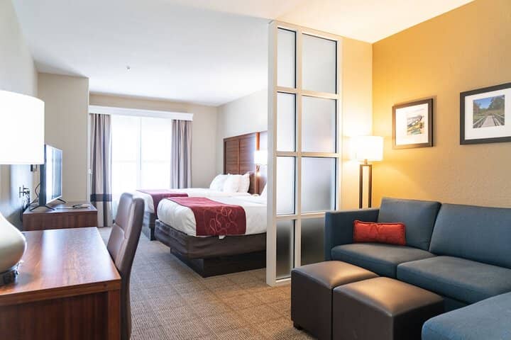 Room 5 of 41